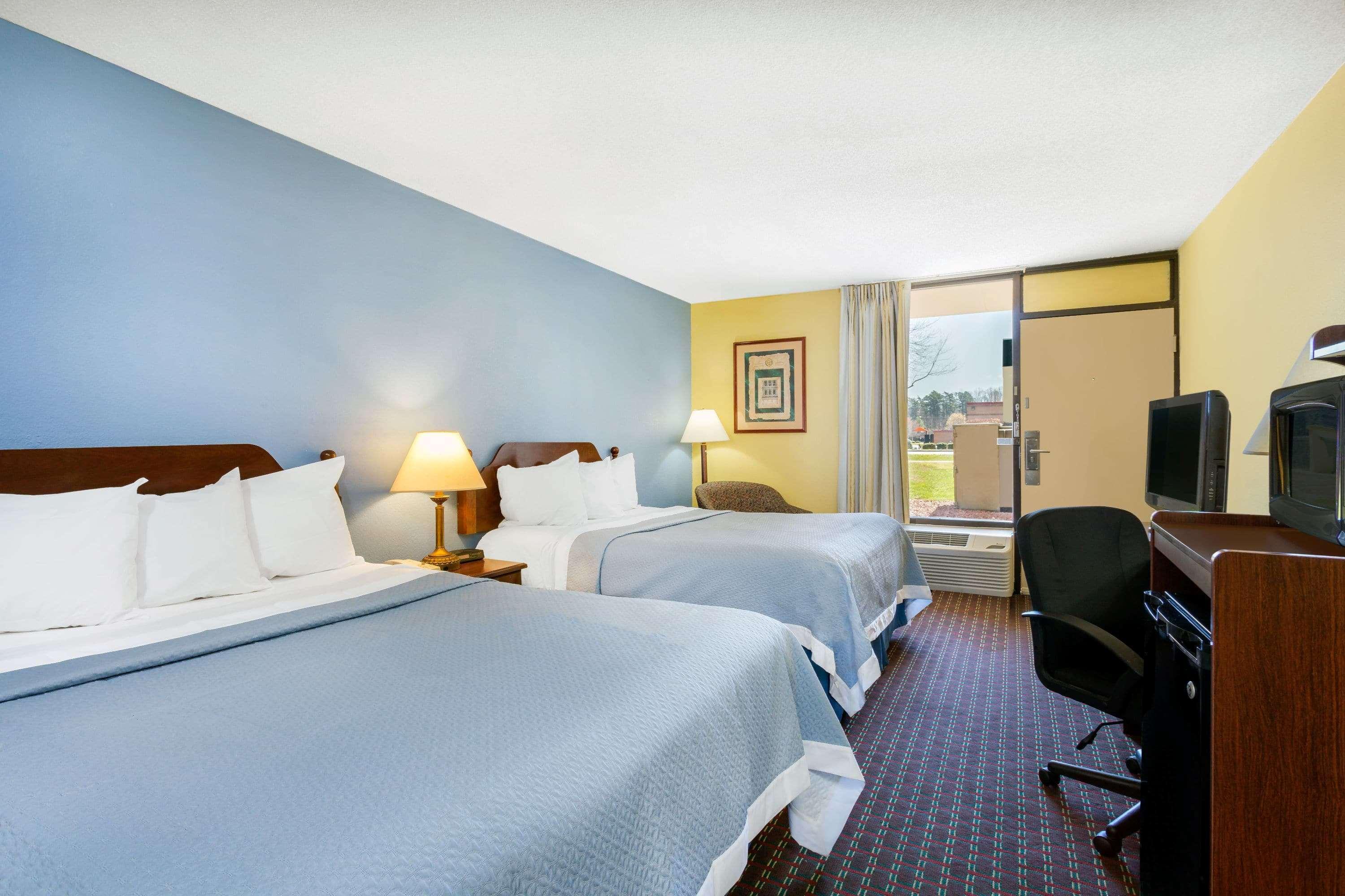 Hotel Days By Wyndham Mocksville